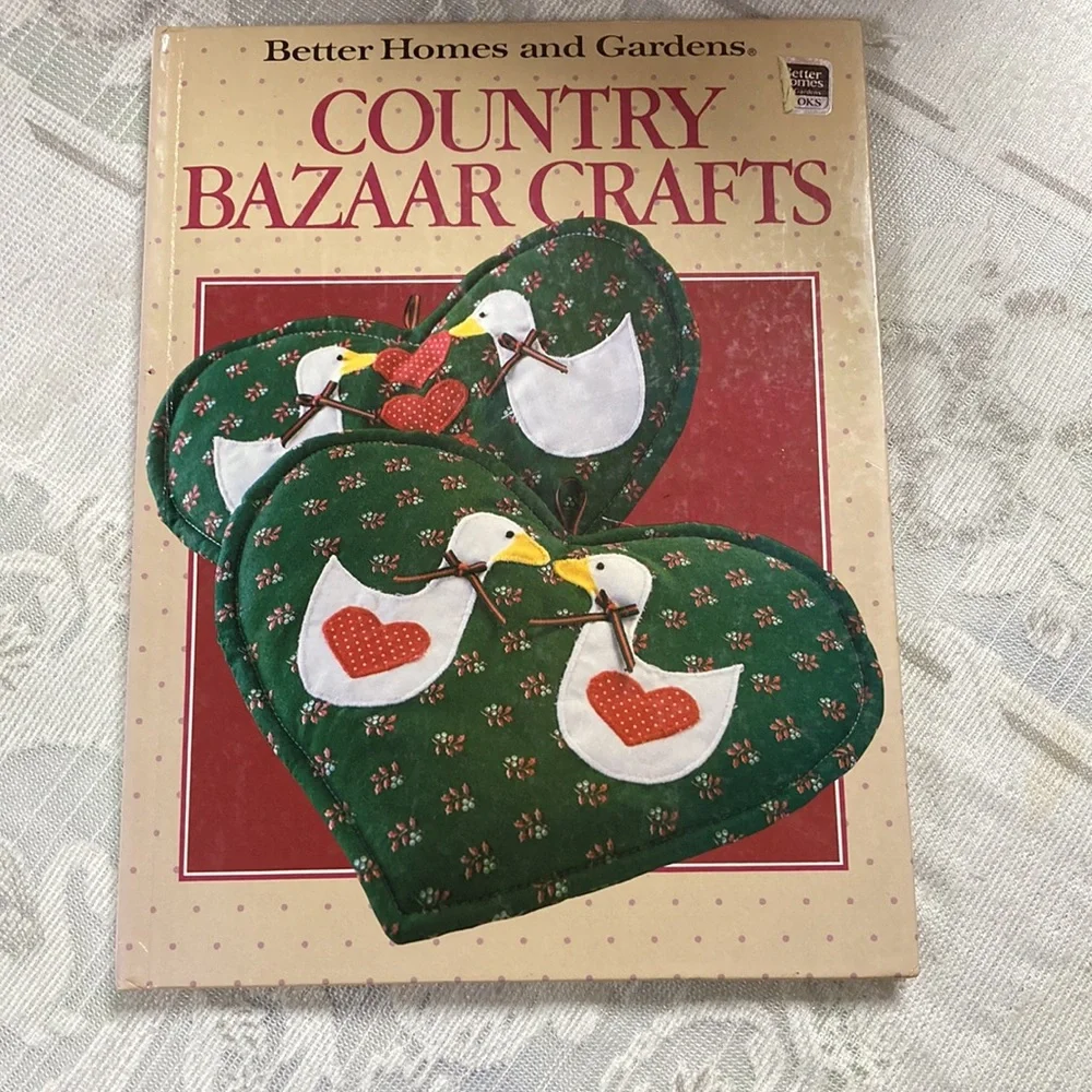 Better Homes and Garden Retro 3 Hard Cover Fun Traditional Classic Craft Books - Picture 3 of 14